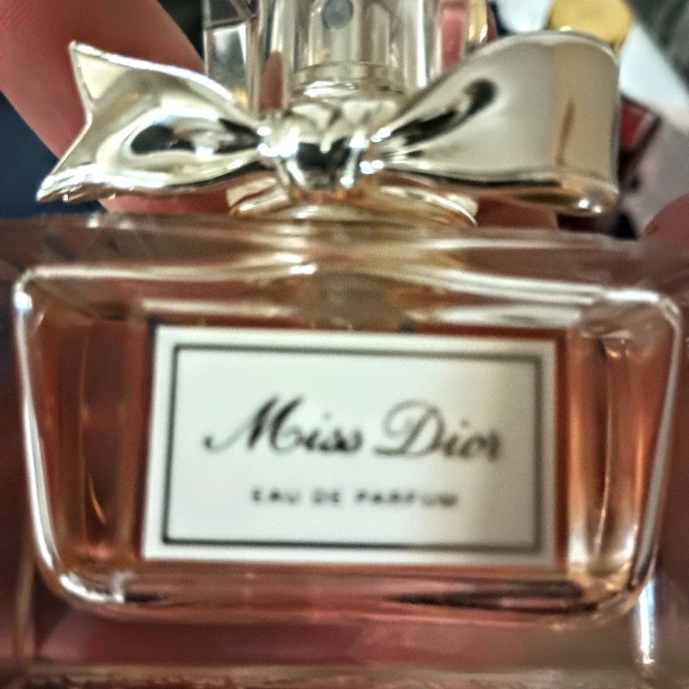 Christian Dior Miss Dior Eau De Pafum. 1 ounce. Old formula. 1 year old. Fresh.